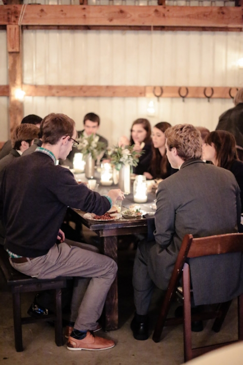 Wedding-Photographer-Barn-wedding-reception-winter069-Blog(pp_w480_h720)