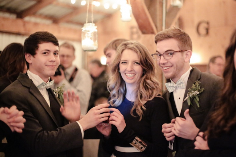 Wedding-Photographer-Barn-wedding-reception-winter072-Blog(pp_w768_h511)