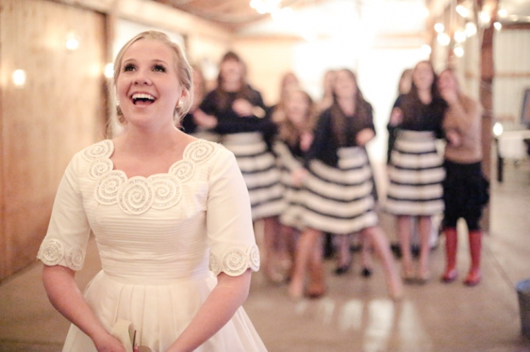 Wedding-Photographer-Barn-wedding-reception-winter086-Blog(pp_w768_h511)