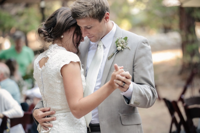 California-wedding-Photographer-wedding-in-the-woods-90(pp_w768_h511)