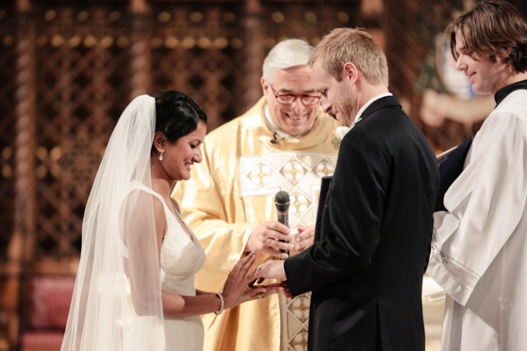 Wedding-Photographer-Catholic-Wedding-Photographer020-Blog(pp_w768_h511)