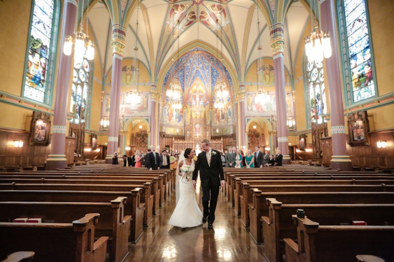 Wedding-Photographer-Catholic-Wedding-Photographer027-Blog(pp_w768_h511)