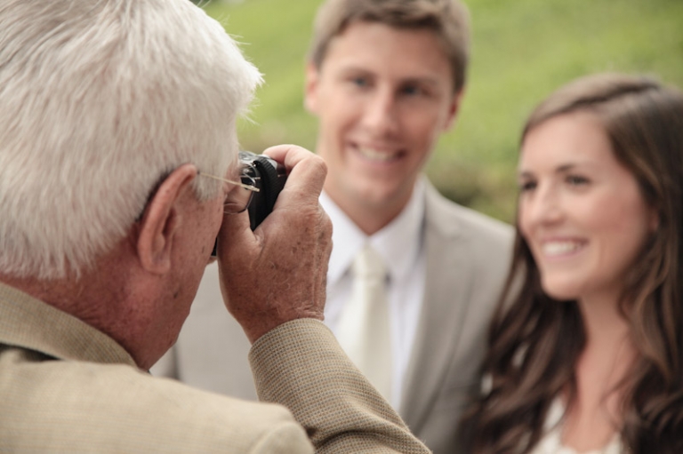 Wedding-and-Portrait-Photographer-LDS-San-Diego-Temple-Wedding009IMG_3118-Blog(pp_w768_h511)