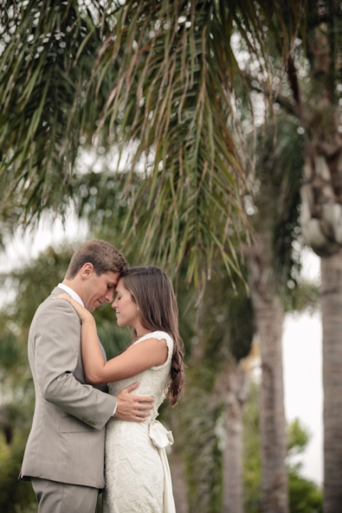 Wedding-and-Portrait-Photographer-LDS-San-Diego-Temple-Wedding016IMG_3305-Blog(pp_w480_h720)