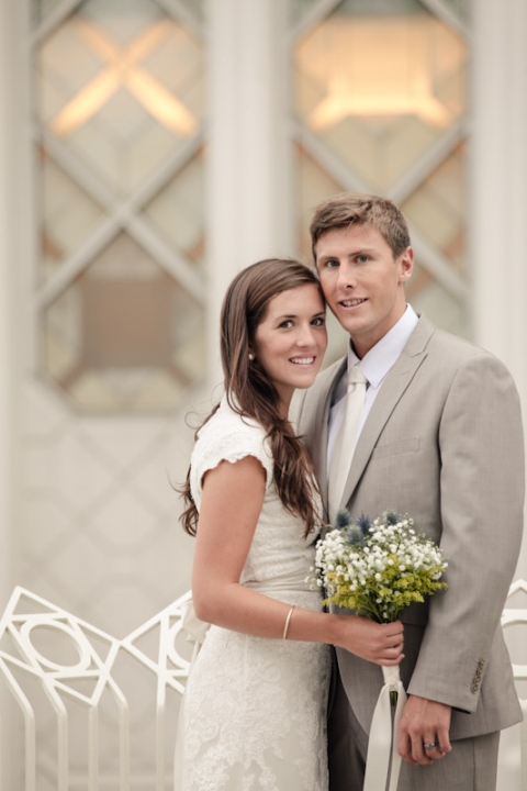 Wedding-and-Portrait-Photographer-LDS-San-Diego-Temple-Wedding025IMG_3413-Blog(pp_w480_h720)