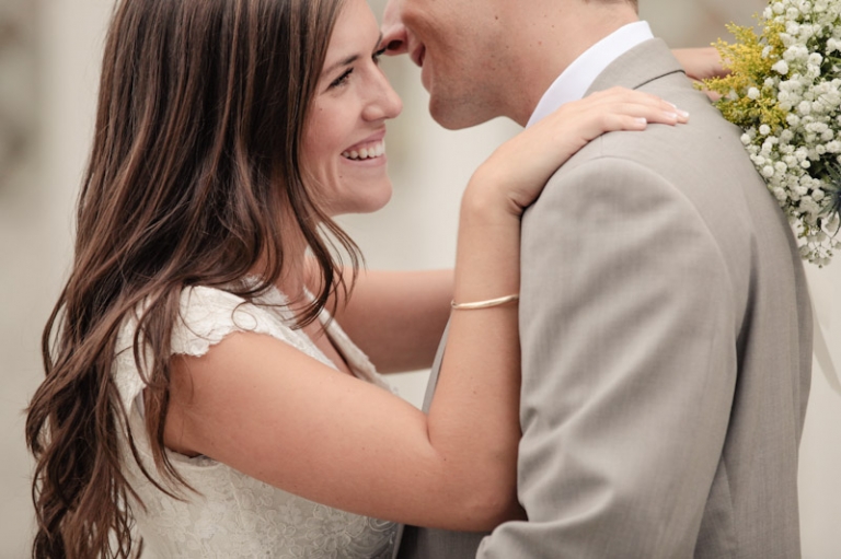 Wedding-and-Portrait-Photographer-LDS-San-Diego-Temple-Wedding028IMG_3439-Blog(pp_w768_h511)
