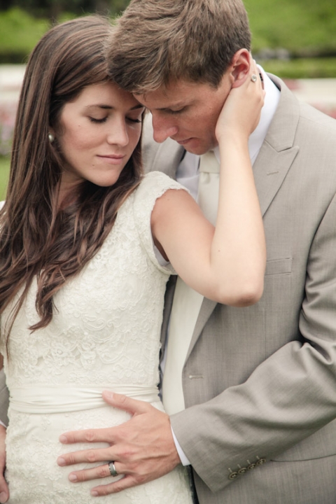 Wedding-and-Portrait-Photographer-LDS-San-Diego-Temple-Wedding038IMG_3580-Blog(pp_w480_h720)