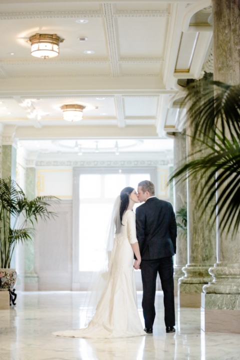 EK-Studios-Utah-Wedding-Photographers-Salt-Lake-City-Bridals005-Blog(pp_w480_h720)