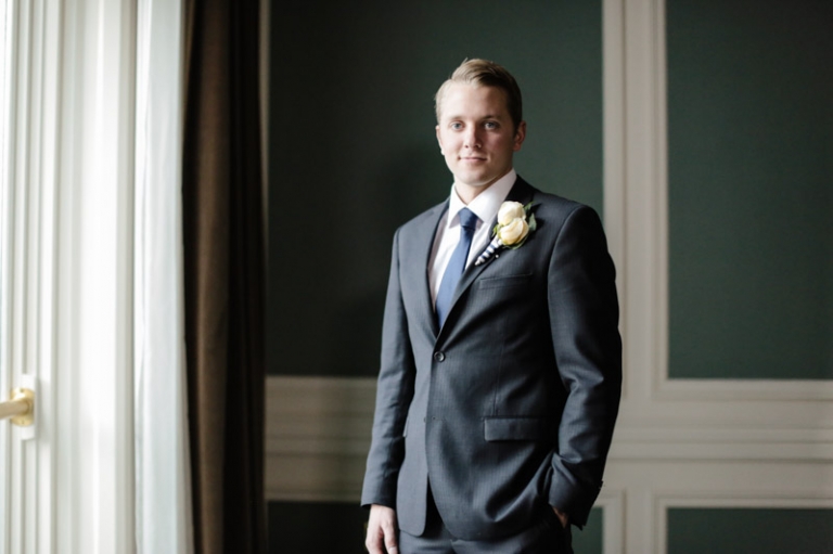 EK-Studios-Utah-Wedding-Photographers-Salt-Lake-City-Bridals010-Blog(pp_w768_h511)