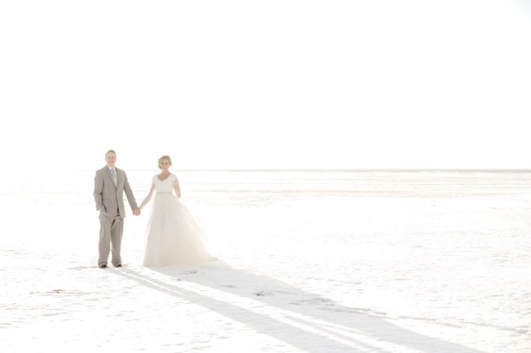 EK-Studios-Utah-Wedding-Photographers-Saltair-Winter-Bridals001-Blog(pp_w768_h511)