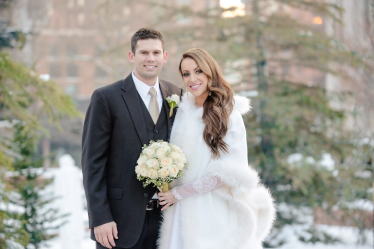 EK-Studios-Utah-Wedding-Photographers-Temple-Sealing-SLC-Winter-Wedding026-Blog(pp_w768_h511)