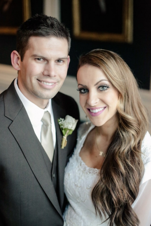EK-Studios-Utah-Wedding-Photographers-Temple-Sealing-SLC-Winter-Wedding037-Blog(pp_w480_h720)