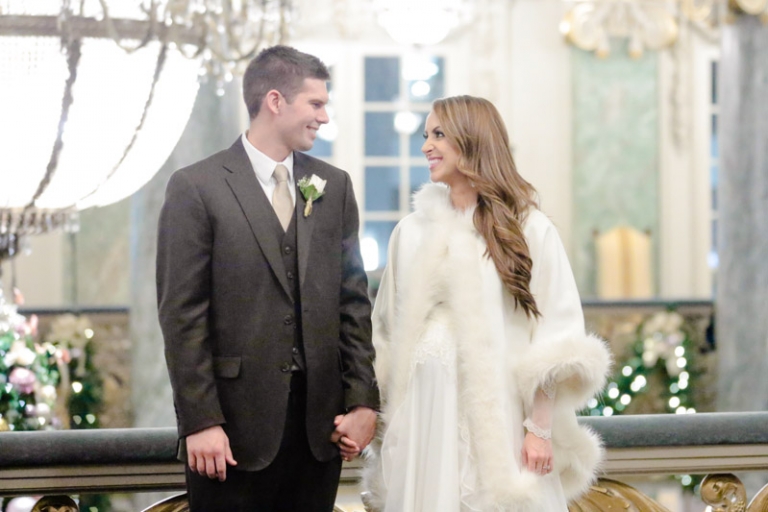 EK-Studios-Utah-Wedding-Photographers-Temple-Sealing-SLC-Winter-Wedding040-Blog(pp_w768_h512)
