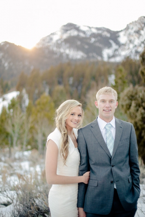 EK-Studios-Utah-Wedding-Photographers-Winter-Canyon-Bridals-at-Lake029-Blog(pp_w480_h720)