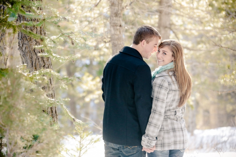 EK-Studios-Utah-Wedding-Photographers-Winter-Canyon-Engagements-UT005-Blog(pp_w768_h511)