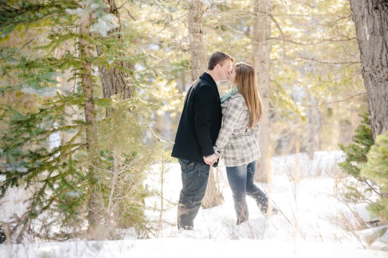 EK-Studios-Utah-Wedding-Photographers-Winter-Canyon-Engagements-UT006-Blog(pp_w768_h511)