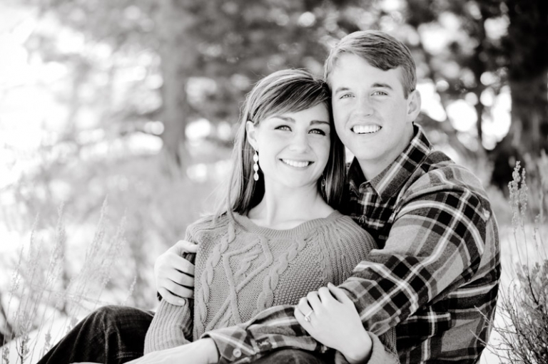 EK-Studios-Utah-Wedding-Photographers-Winter-Canyon-Engagements-UT018-Blog(pp_w768_h511)