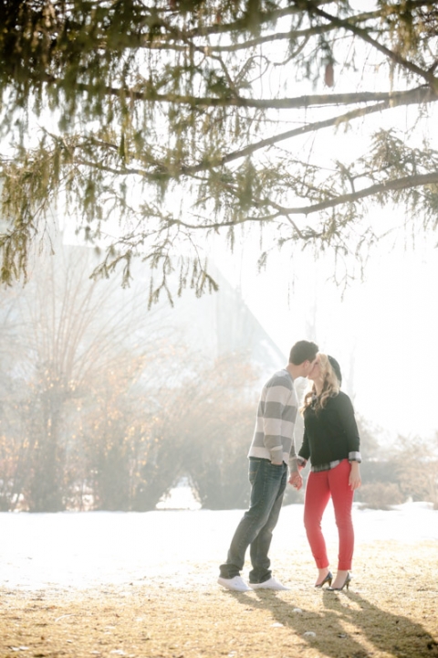 EK-Studios-Utah-Wedding-Photographers-Winter-Engagements-Utah019-Blog(pp_w480_h720)