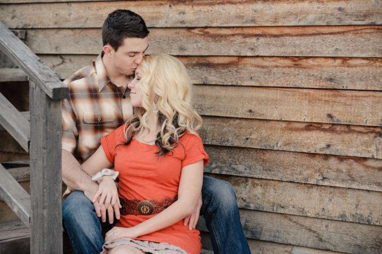 EK-Studios-Utah-Wedding-Photographers-Winter-Engagements-Utah029-Blog(pp_w768_h511)