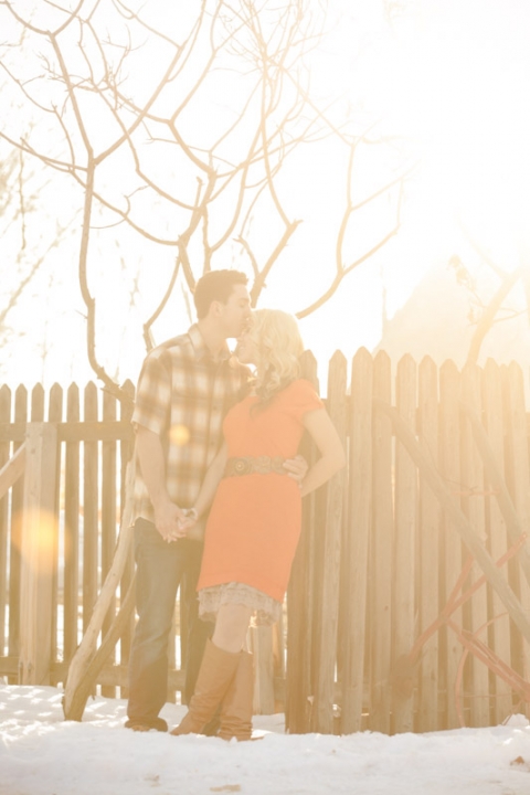 EK-Studios-Utah-Wedding-Photographers-Winter-Engagements-Utah038-Blog(pp_w480_h720)