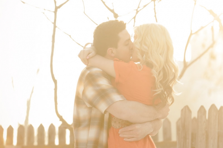 EK-Studios-Utah-Wedding-Photographers-Winter-Engagements-Utah039-Blog(pp_w768_h511)