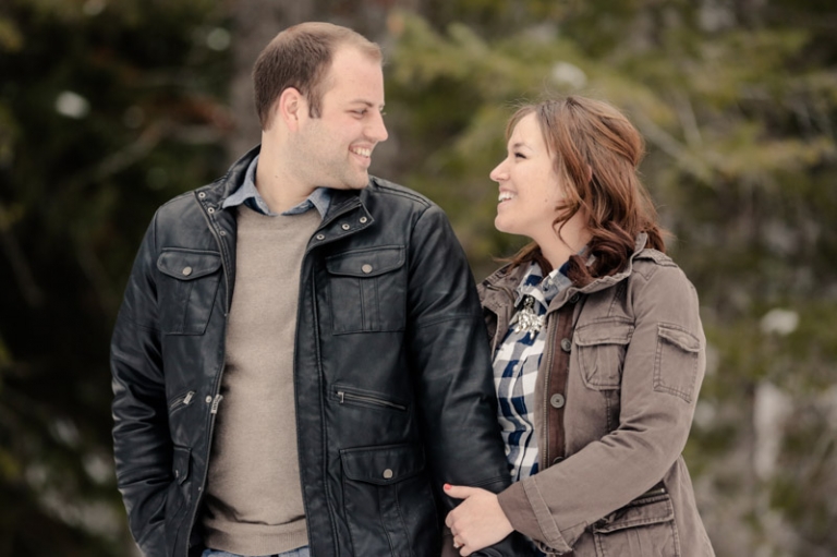 EK-Studios-Utah-Wedding-Photographers-Winter-Engagements-at-Sundance-UT004-Blog(pp_w768_h511)