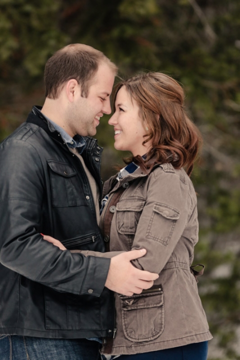 EK-Studios-Utah-Wedding-Photographers-Winter-Engagements-at-Sundance-UT010-Blog(pp_w480_h720)