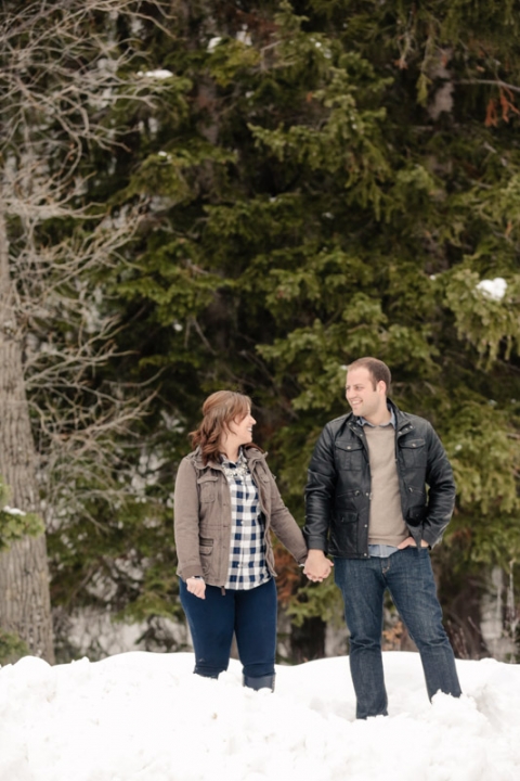 EK-Studios-Utah-Wedding-Photographers-Winter-Engagements-at-Sundance-UT014-Blog(pp_w480_h720)