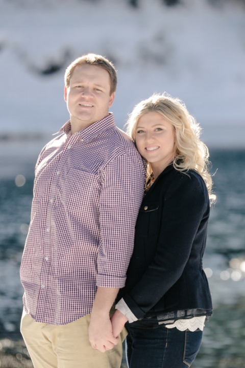 EK-Studios-Utah-Wedding-Photographers-Winter-Engagements-in-the-mountains024-Blog(pp_w480_h720)