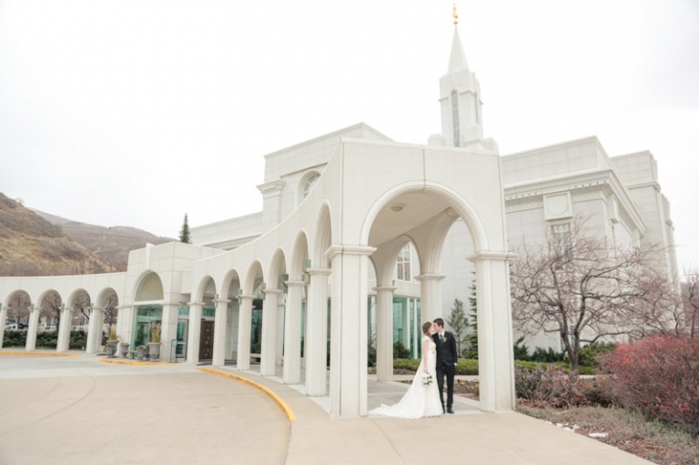 EK-Studios-Wedding-Photographer-Bountiful-Temple-Bridals034-Blog(pp_w768_h511)