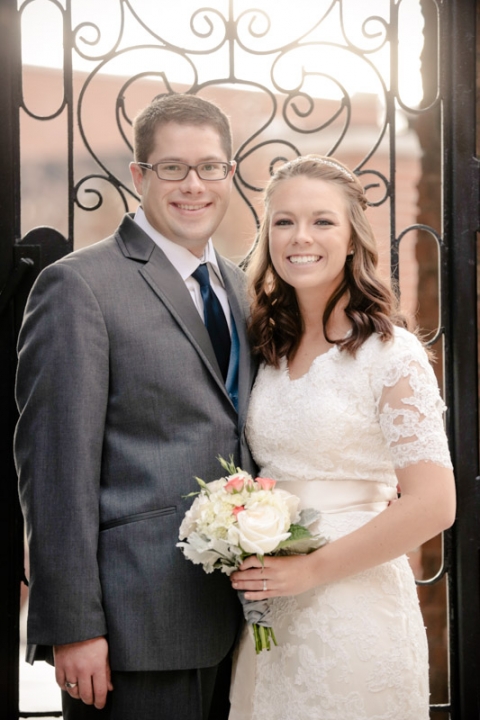 EK-Studios-Wedding-Photographer-Bridals-in-the-city-SLC002-Blog(pp_w480_h720)