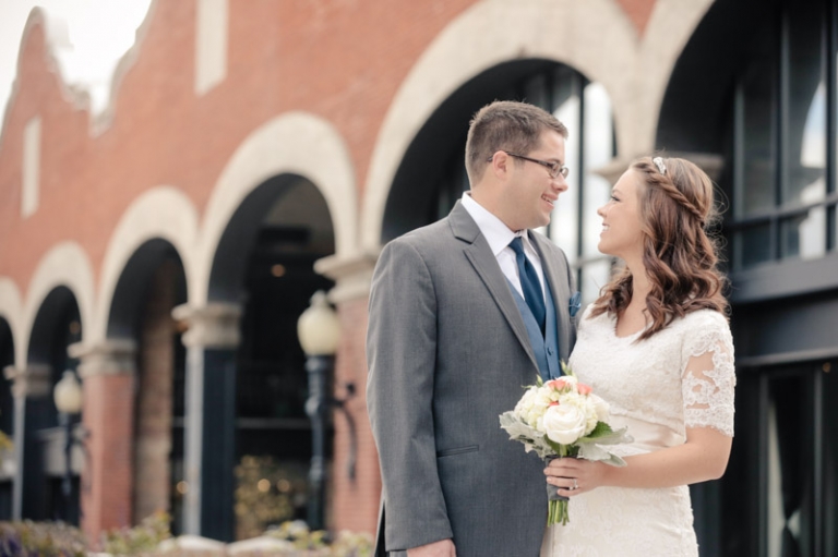 EK-Studios-Wedding-Photographer-Bridals-in-the-city-SLC018-Blog(pp_w768_h511)
