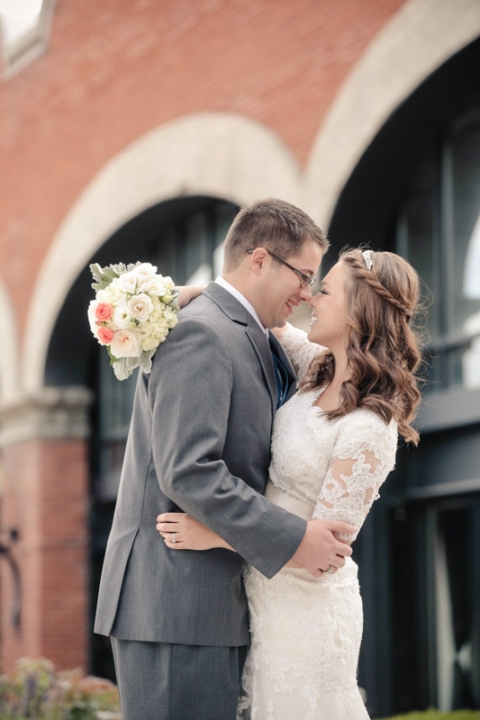 EK-Studios-Wedding-Photographer-Bridals-in-the-city-SLC022-Blog(pp_w480_h720)