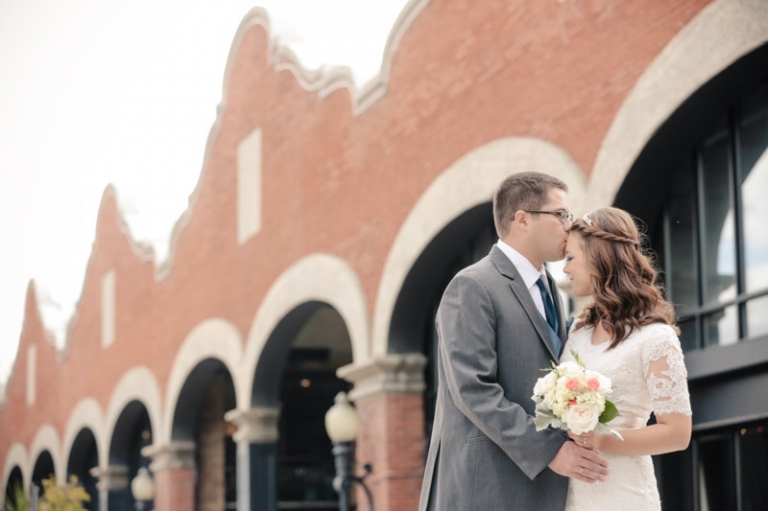 EK-Studios-Wedding-Photographer-Bridals-in-the-city-SLC023-Blog(pp_w768_h511)