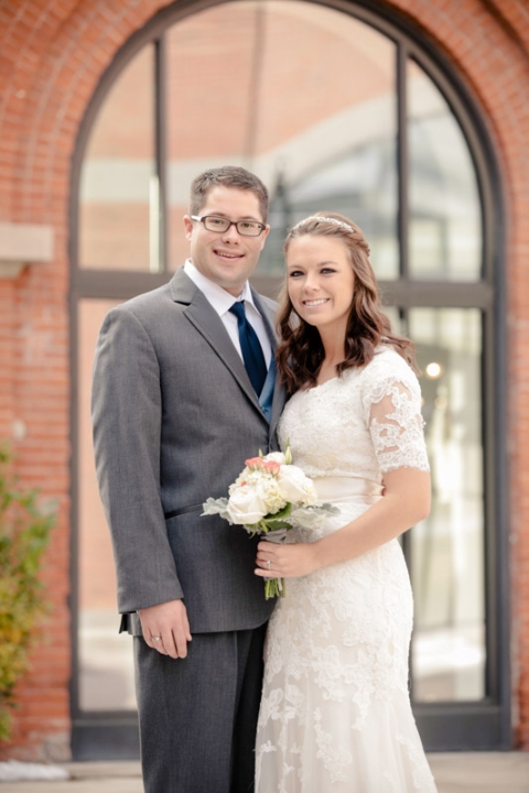 EK-Studios-Wedding-Photographer-Bridals-in-the-city-SLC027-Blog(pp_w480_h720)