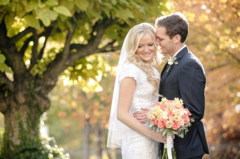 EK-Studios-Wedding-Photographer-Fall-Bridals-SLC-Temple-Wedding-pre-shoot007-Blog(pp_w768_h511)
