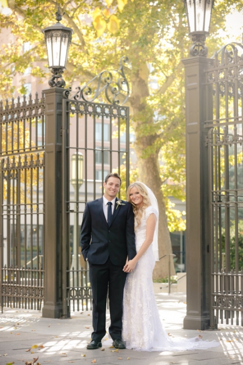 EK-Studios-Wedding-Photographer-Fall-Bridals-SLC-Temple-Wedding-pre-shoot012-Blog(pp_w480_h720)