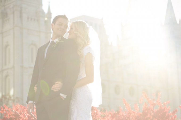 EK-Studios-Wedding-Photographer-Fall-Bridals-SLC-Temple-Wedding-pre-shoot036-Blog(pp_w768_h511)