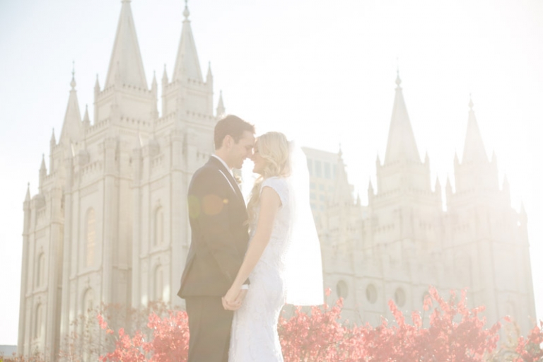 EK-Studios-Wedding-Photographer-Fall-Bridals-SLC-Temple-Wedding-pre-shoot038-Blog(pp_w768_h512)
