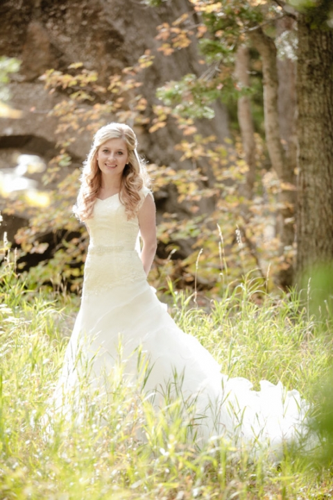 EK-Studios-Wedding-Photographer-Fall-canyon-bridals014-Blog(pp_w480_h720)