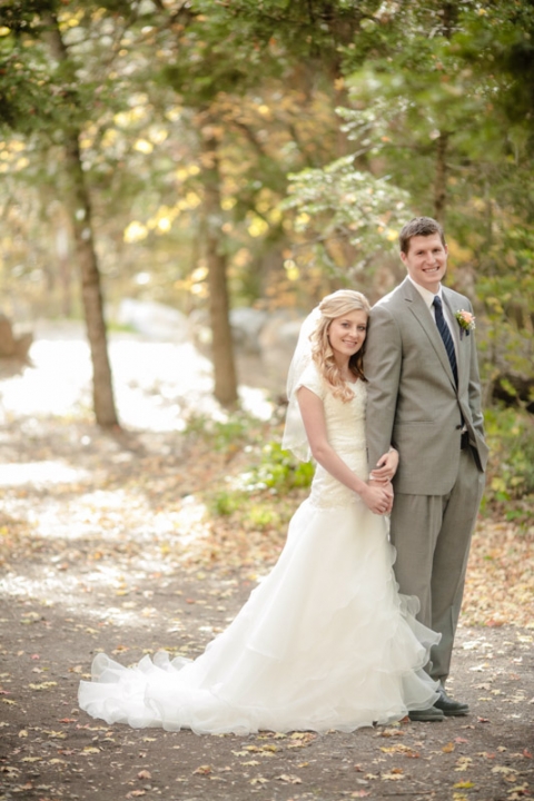EK-Studios-Wedding-Photographer-Fall-canyon-bridals017-Blog(pp_w480_h720)