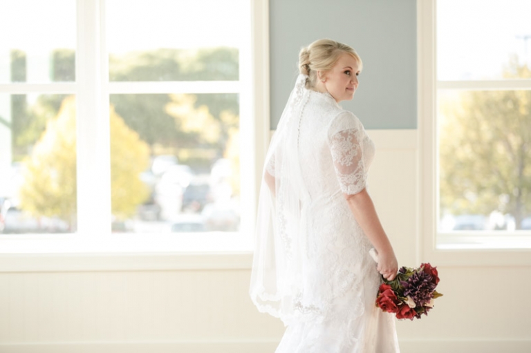 EK-Studios-Wedding-Photographer-Noahs-Bridals-photographer-10(pp_w768_h511)