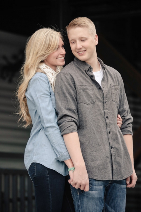EK-Studios-Wedding-Photographer-Park-City-Engagements010-Blog(pp_w480_h720)