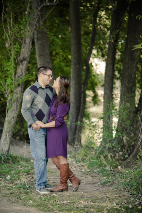 EK-Studios-Wedding-Photographer-River-engagements-in-trees006-Blog(pp_w480_h720)