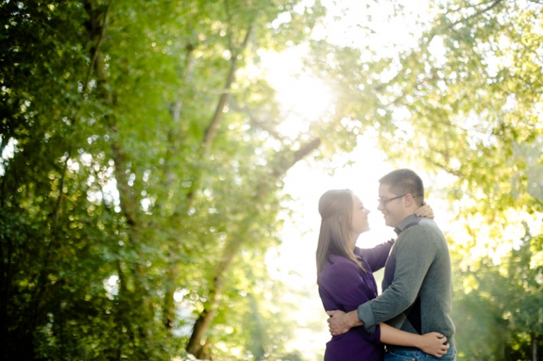 EK-Studios-Wedding-Photographer-River-engagements-in-trees011-Blog(pp_w768_h511)