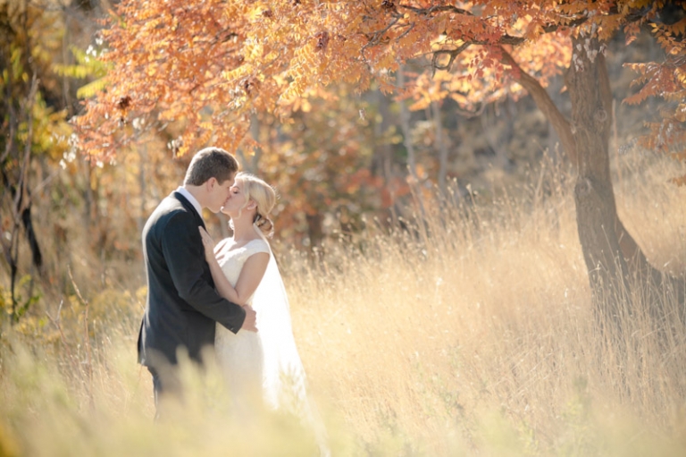 EK-Studios-Wedding-Photographer-SLC-Temple-wedding-fall-bridals002-Blog(pp_w768_h511)