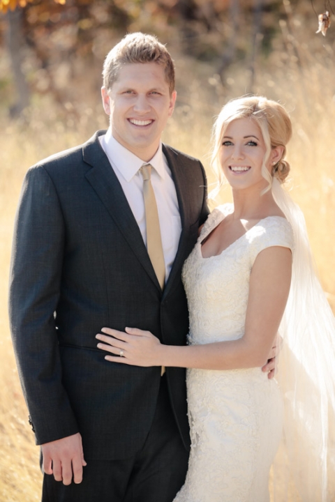 EK-Studios-Wedding-Photographer-SLC-Temple-wedding-fall-bridals003-Blog(pp_w480_h720)