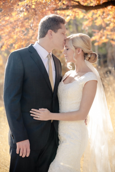 EK-Studios-Wedding-Photographer-SLC-Temple-wedding-fall-bridals005-Blog(pp_w480_h720)