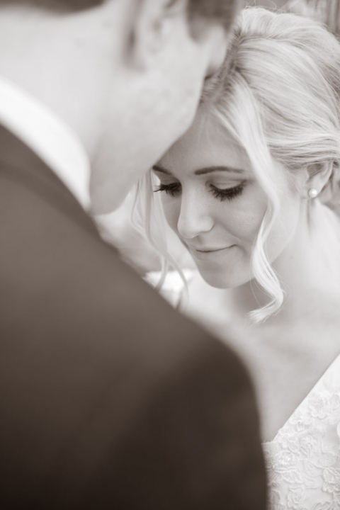 EK-Studios-Wedding-Photographer-SLC-Temple-wedding-fall-bridals011-Blog(pp_w480_h720)