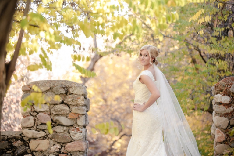 EK-Studios-Wedding-Photographer-SLC-Temple-wedding-fall-bridals012-Blog(pp_w768_h511)